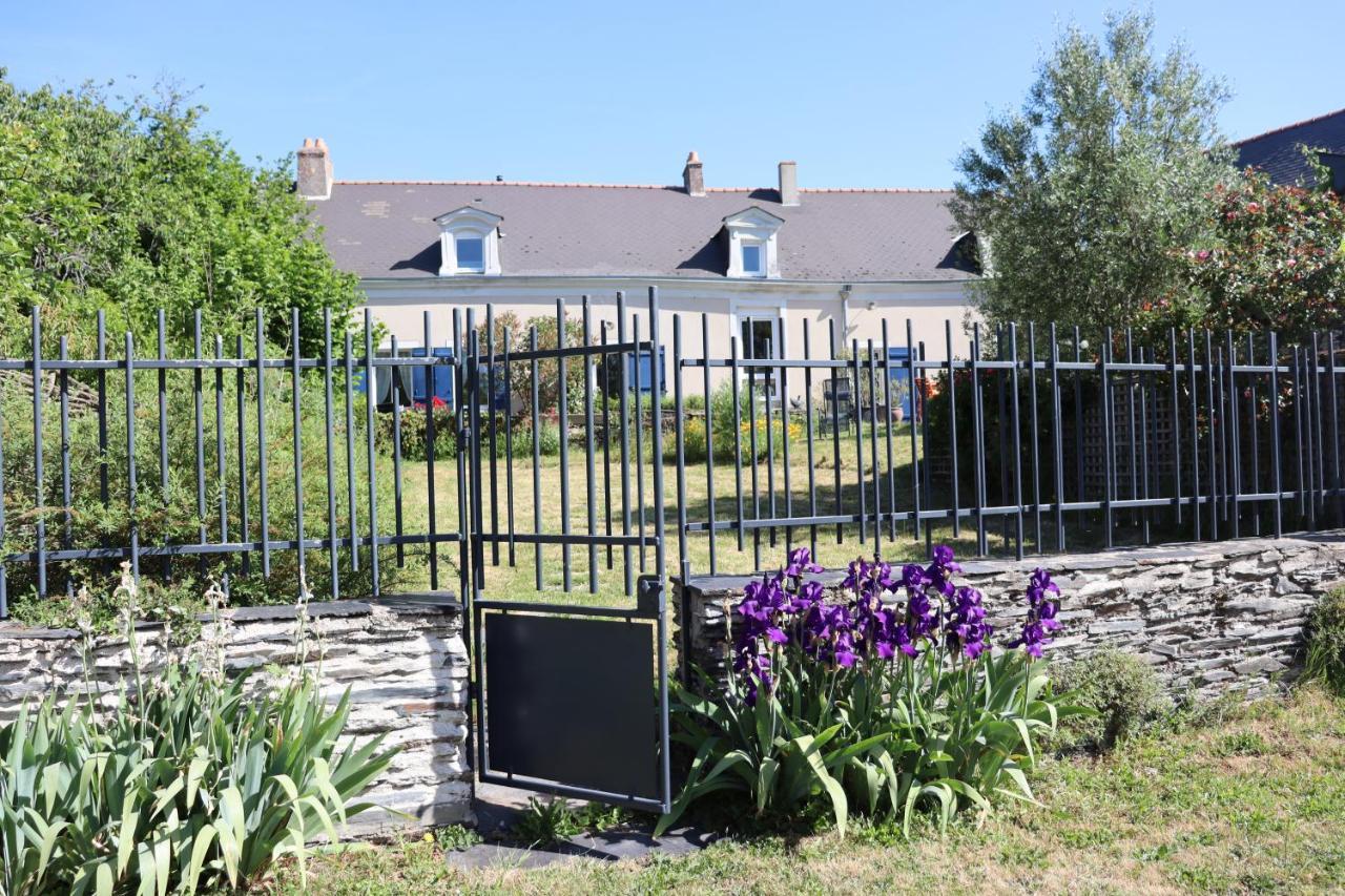 La Petite Boire - Chambres D'Hotes Pres D'Angers Murs-Erigne ภายนอก รูปภาพ