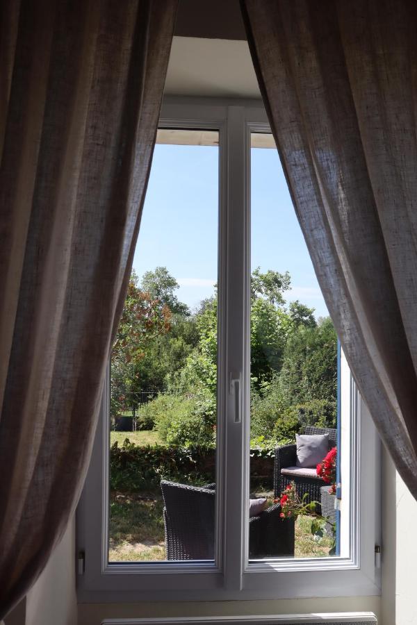La Petite Boire - Chambres D'Hotes Pres D'Angers Murs-Erigne ภายนอก รูปภาพ