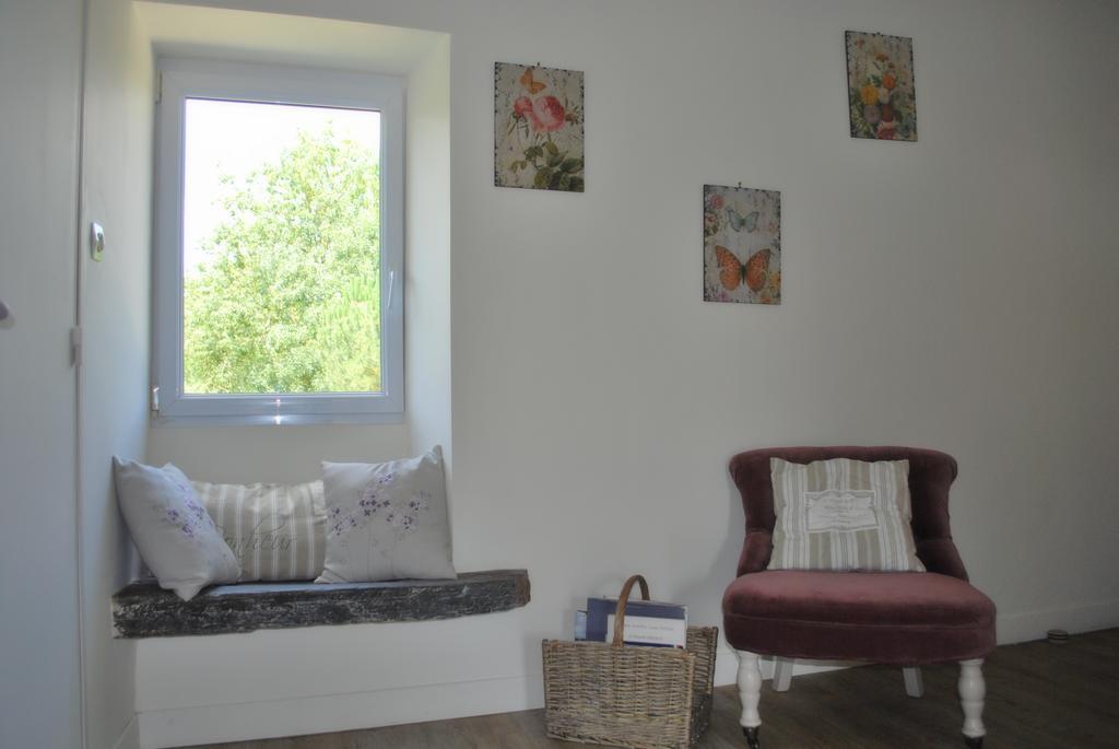 La Petite Boire - Chambres D'Hotes Pres D'Angers Murs-Erigne ภายนอก รูปภาพ